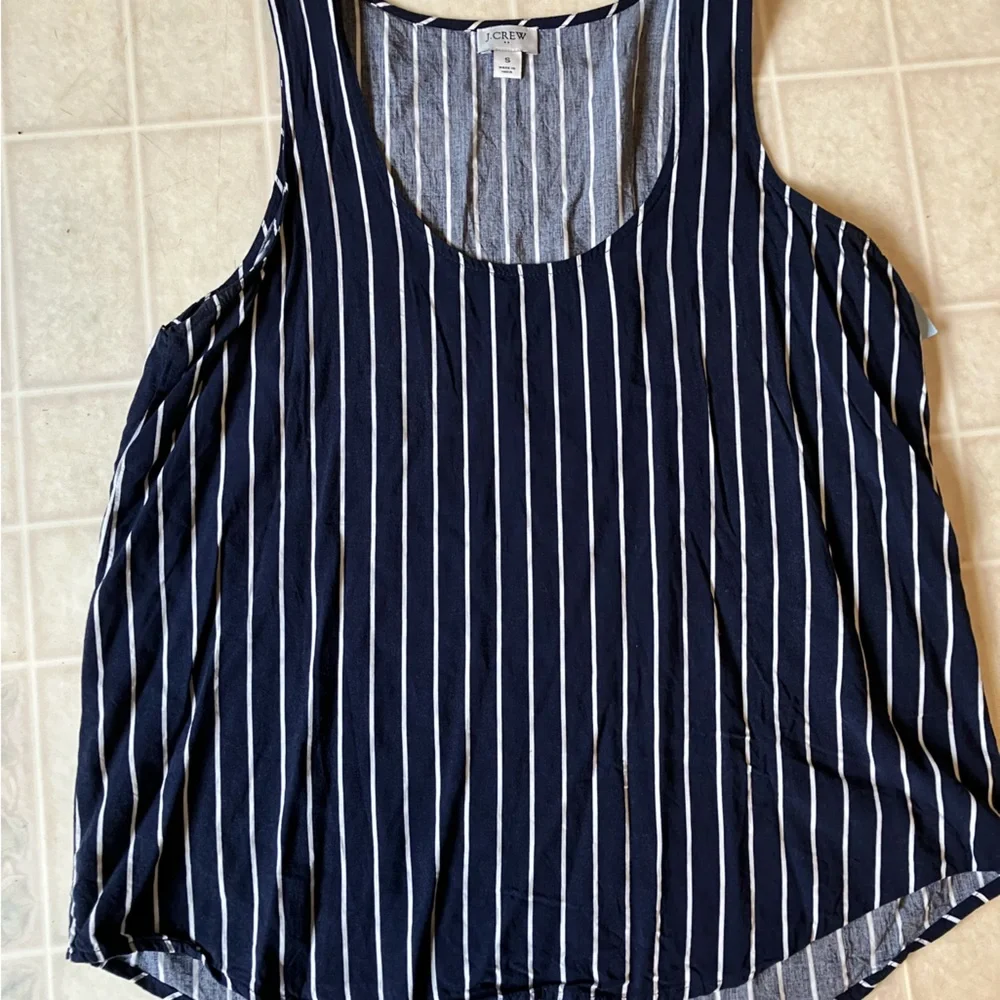 J‎ crew Navy Stripe Viscose Tank loose and flattering
